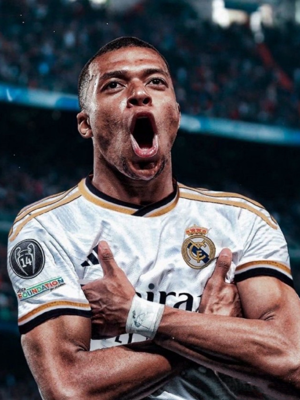 九游体育-姆巴佩关键节点精彩发挥巴黎圣日耳曼加时末段回应争议，阿斯顿维拉国际比赛日战术微调瞬间刷屏